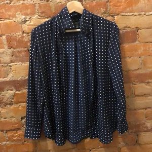 Banana Republic long sleeve button down blouse